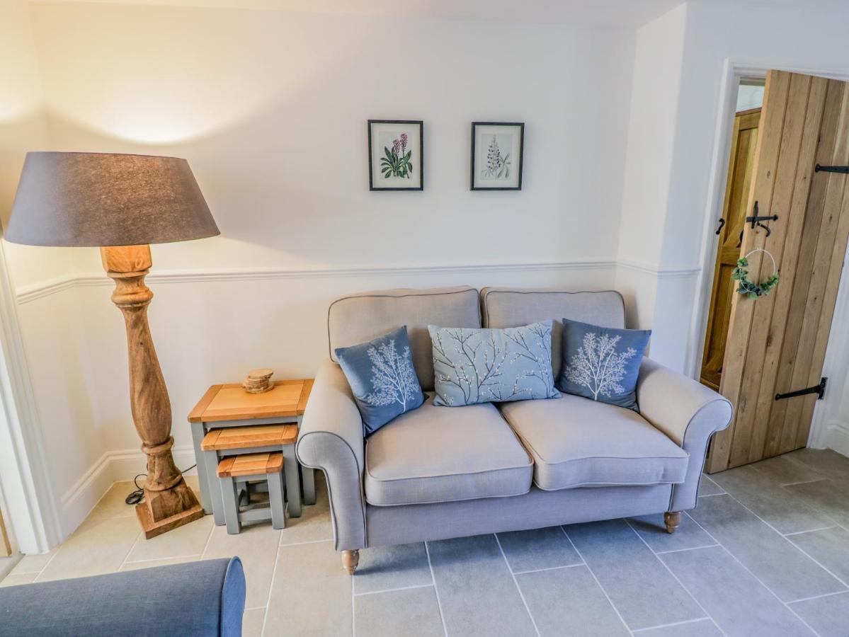 Blossom Cottage Бродвей Екстер'єр фото